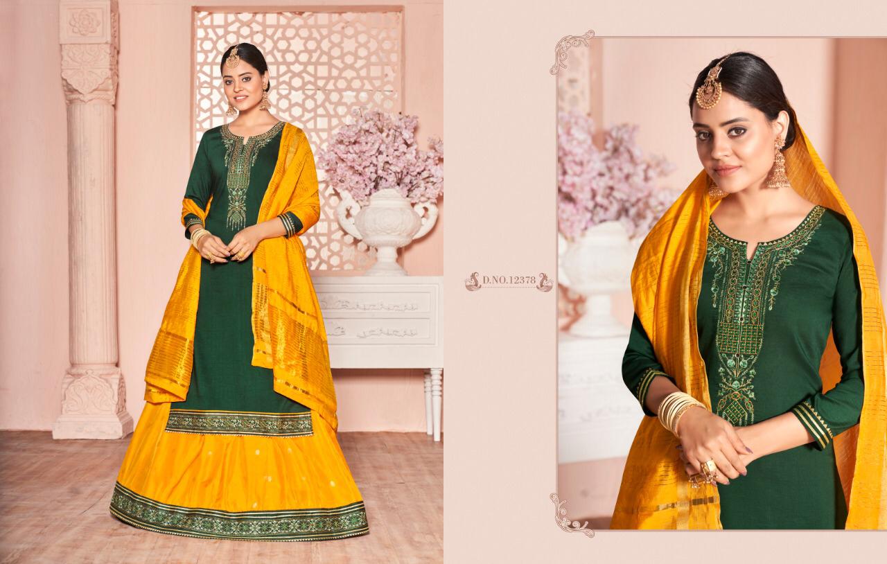 Salwar Kameez With Heavy Look And Beautifull Embroidered Designer Party Wear & Wedding Wear