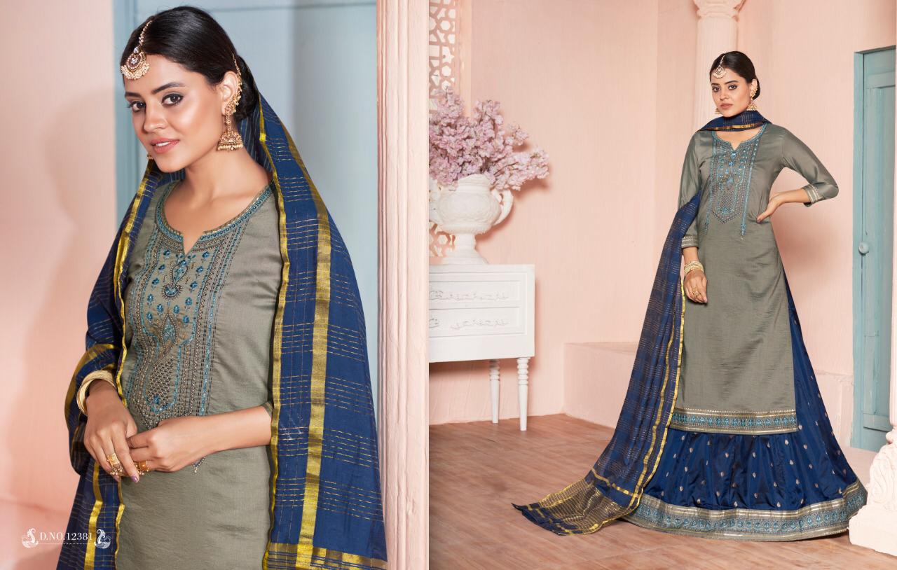 Salwar Kameez With Heavy Look And Beautifull Embroidered Designer Party Wear & Wedding Wear