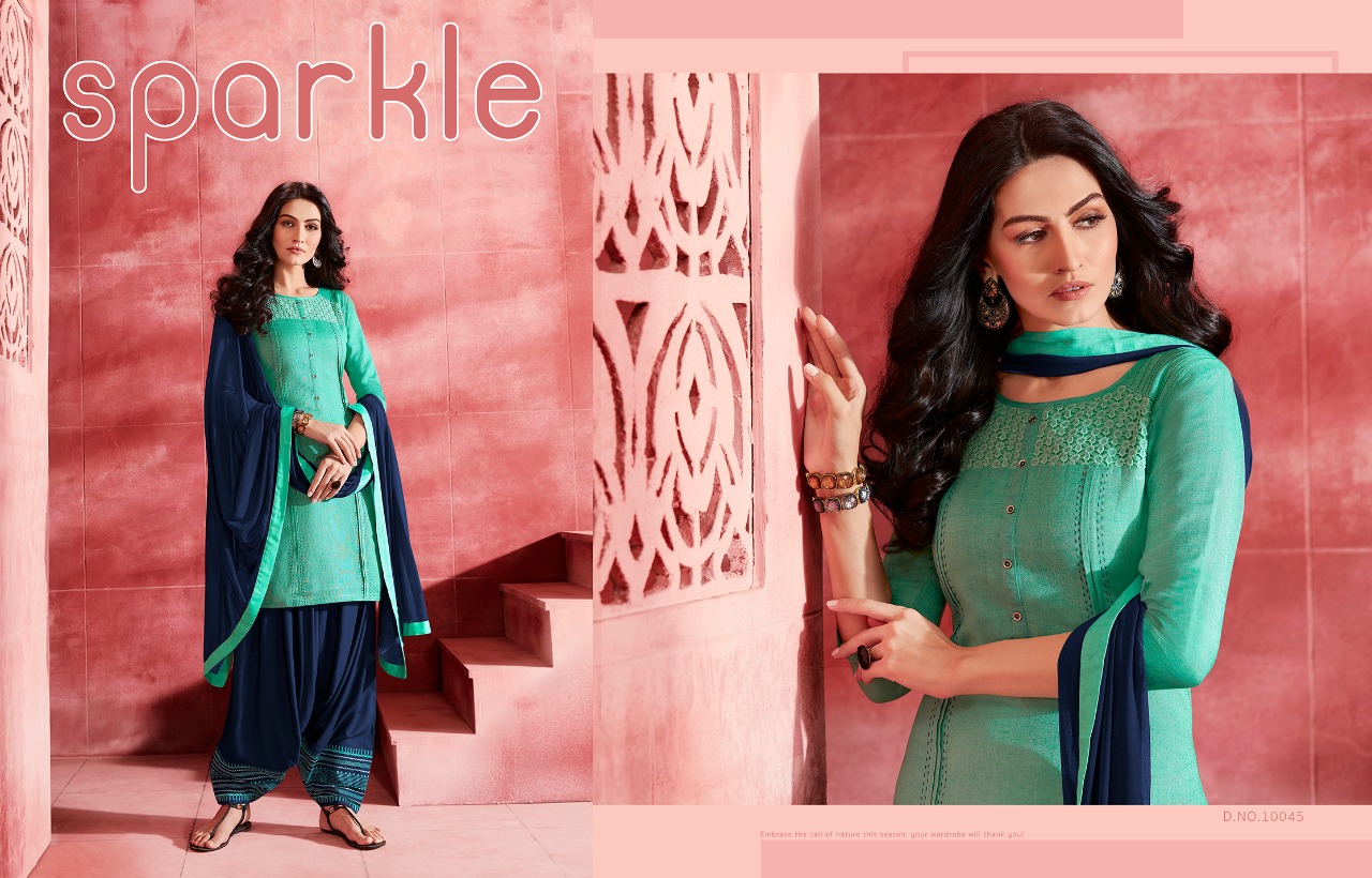 Salwar Kameez With Heavy Look And Beautifull Embroidered Designer Party Wear