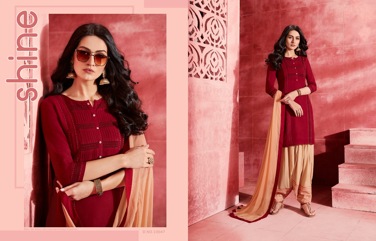Salwar Kameez With Heavy Look And Beautifull Embroidered Designer Party Wear