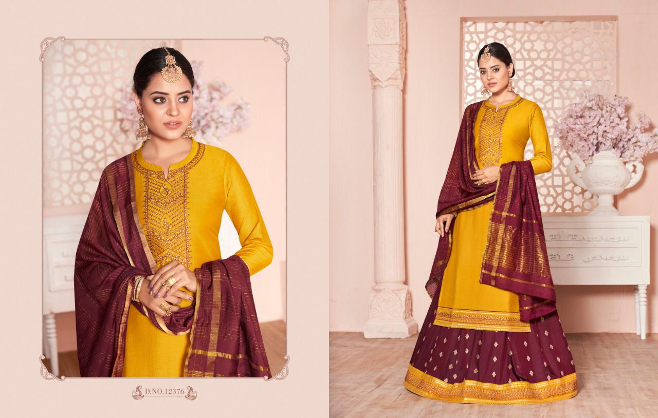 Salwar Kameez With Heavy Look And Beautifull Embroidered Designer Party Wear & Wedding Wear