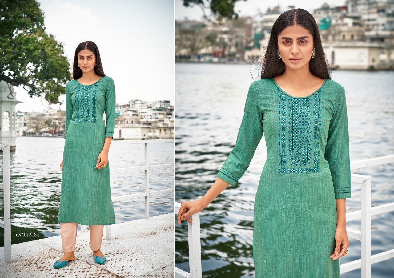 Designer Kurti With Heavy Look And Beautifull Embroidered Designer Party Wear