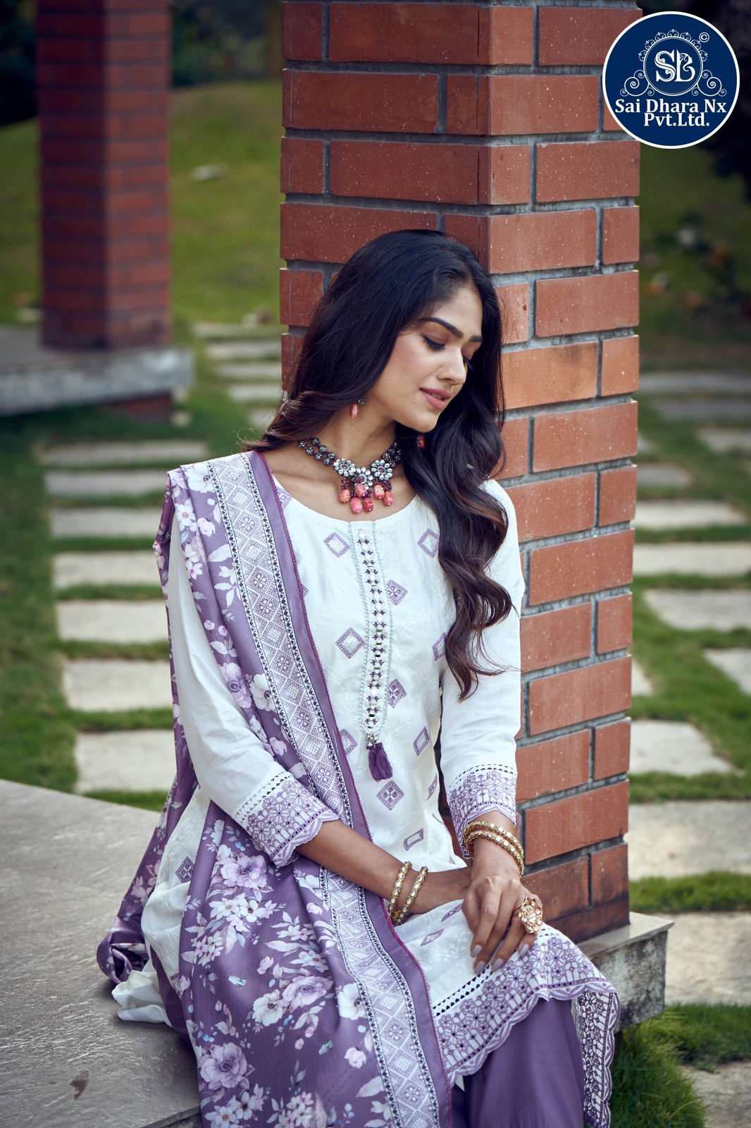 VITARA FASHION PRESENTS HEAVY ROMAN SILK 3 PIECE SUIT WHOLESALE SHOP IN SURAT - SaiDharaNx