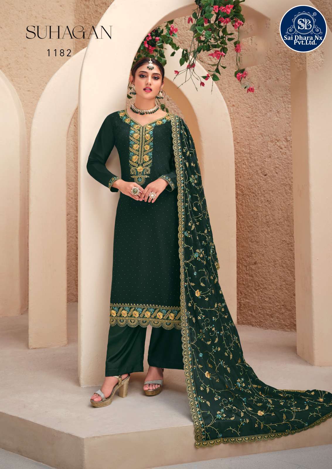 RADHA TRENDZ PRESENTS SHAGUN 2 TONE CATONIC GEORGETTE BASED PAKISTANI SALWAR SUIT WHOLESALE SHOP IN SURAT - SaiDharaNx