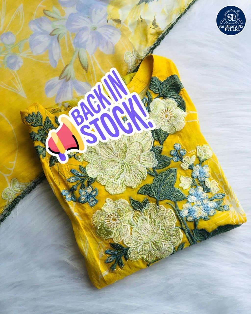 AASHA DESIGNER PRESENTS PURE COTTON PATCH EMBROIDERY WORK HEAVY 3 PAKISTANI PIECE SUIT MATERIAL WHOLESALE SHOP IN SURAT - SaiDharaNx