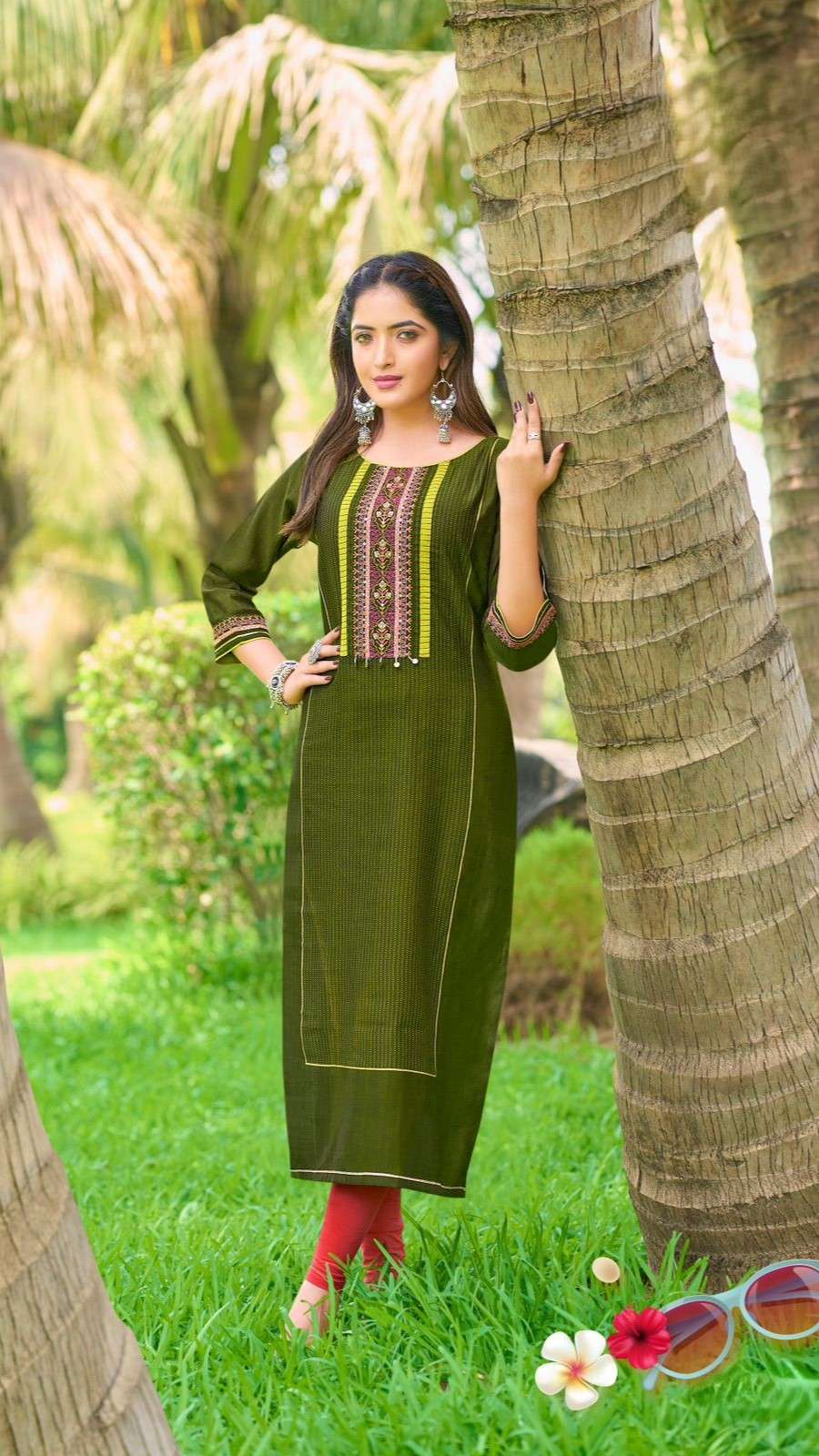 Elegant Viscose Weaving Kurti by Mittoo with Thread and Handwork