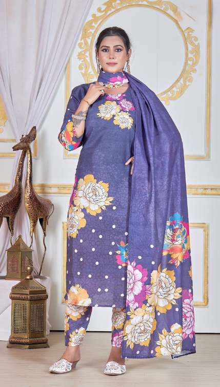 Elegant pure muslin kurti set with a muslin print dupatta available in branded kurtis wholesale and cotton kurtis wholesale