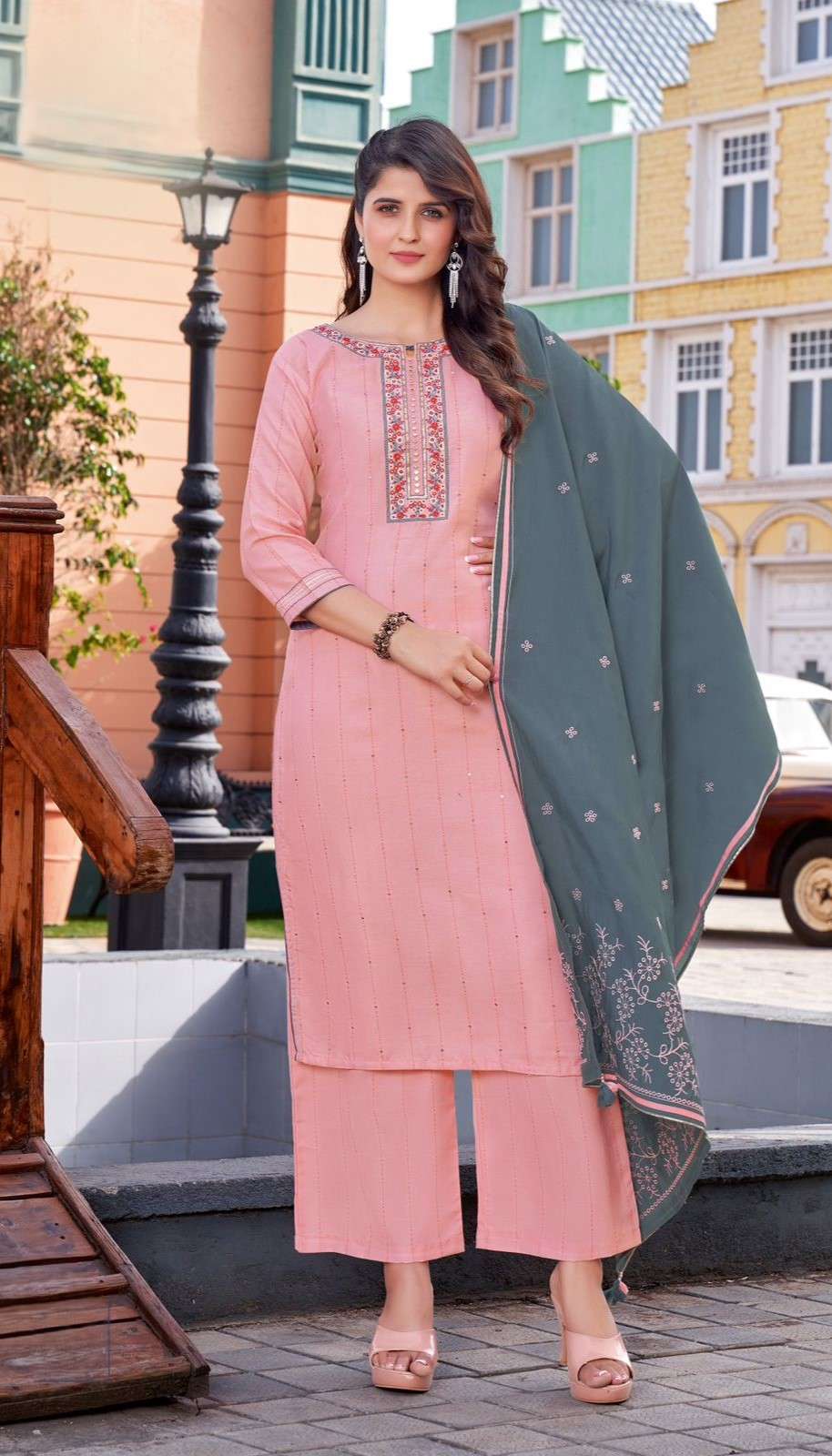 Elegant Rayon Weaving Kurti Set with Chanderi Dupatta