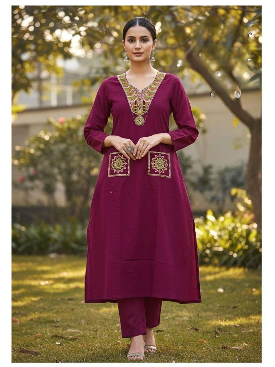 Cotton Dabu Print Kurti Set with Embroidered Neckline & Pocket Motifs