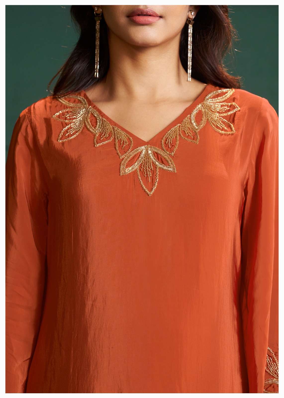 Pure natural crape  Handwork  Top:- Crape  Bottom :- pure crape
